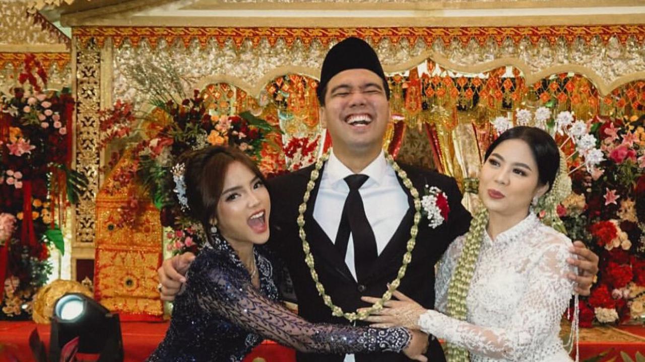 Pesona Fuji di Nikahan Frans Faisal Disorot, Ada Detail yang Bikin Netizen Terharu