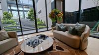 Di tengah ekonomi dalam negeri dan juga dunia yang tak menentu, ternyata kaum borjuis alias super high end di Indonesia yang mengincar pasar properti premium, masih banyak di Indonesia.