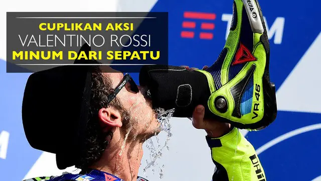 Video cuplikan aksi minum Valentino Rossi dari sepatu di podium MotoGP San Marino, Minggu (11/9).