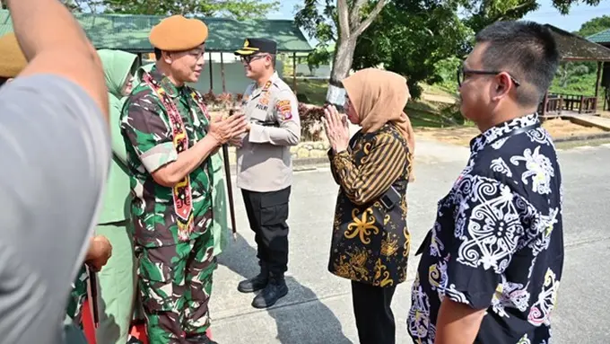 Kunjungan Dua Jenderal AD ke Batalyon Arhanud 7/ABC di Bontang Jadi Bukti Solidnya Sinergi TNI dan Pemkot