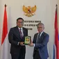 Wakil Menteri Pertanian RI (Wamentan RI) Sudaryono melakukan pertemuan dengan Duta besar RI untuk Belanda, H.E. Mayerfas dan para diaspora serta mahasiswa Indonesia di Belanda.