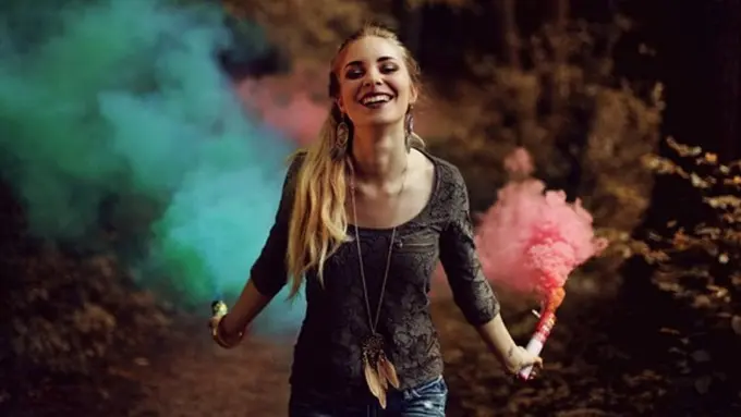 [bintang] Cara Setiap Zodiak Mengekspresikan Diri, Kamu Kayak Gimana?