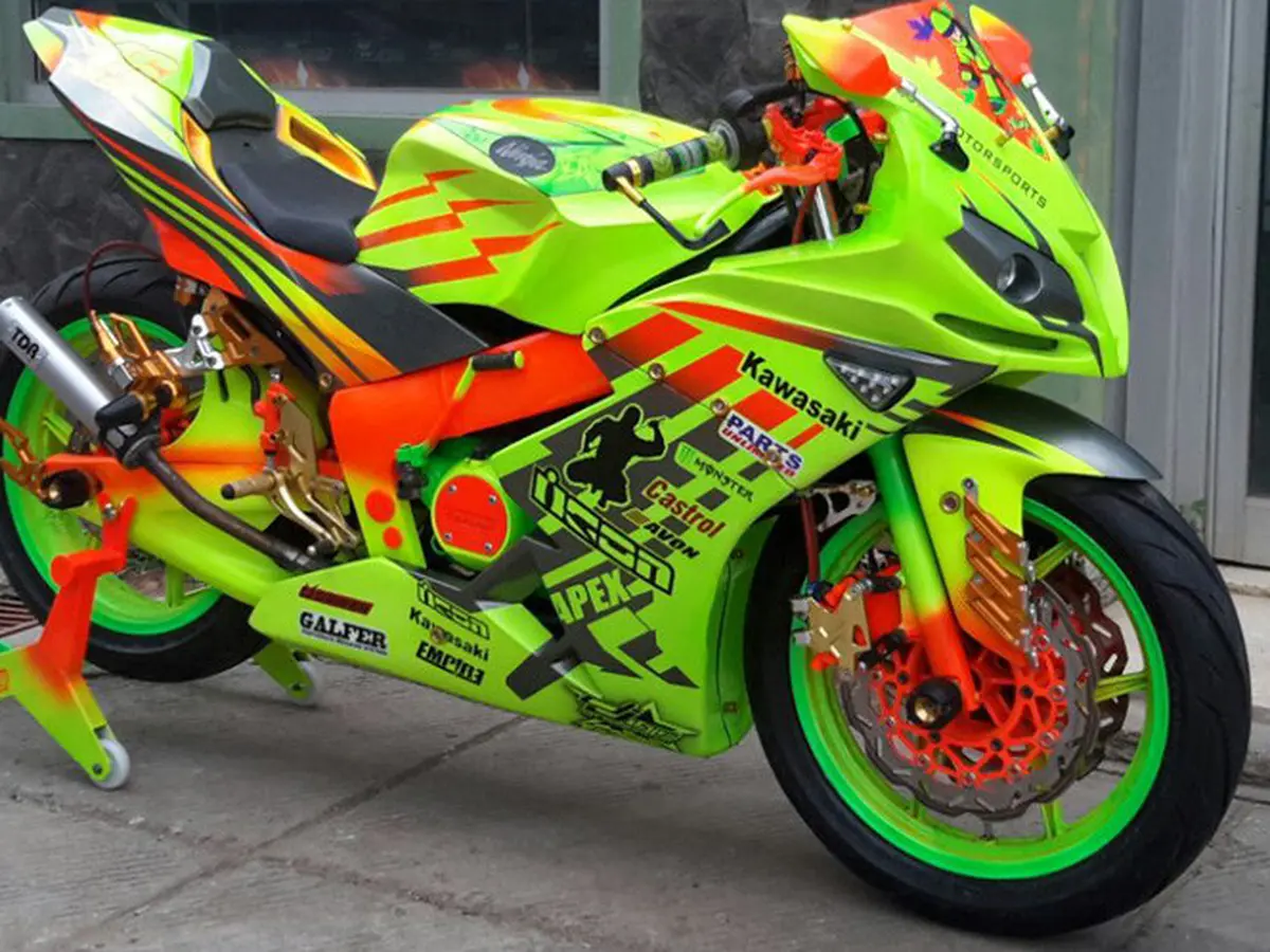 Motor Kawasaki Ninja Modifikasi