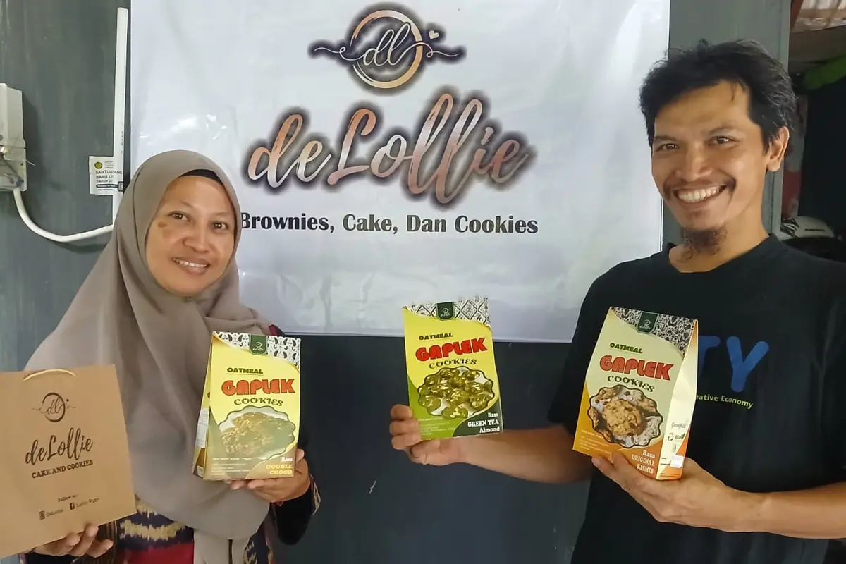 Olya Widowati Putri dan Suami yang Menjalankan Bisnis Delollie Cake & Cookies di Nglipar Gunungkidul
