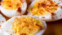 Telur rebus biasanya hadir dalam masakan luar (Foto: Unsplash.com/@ainikolov)
