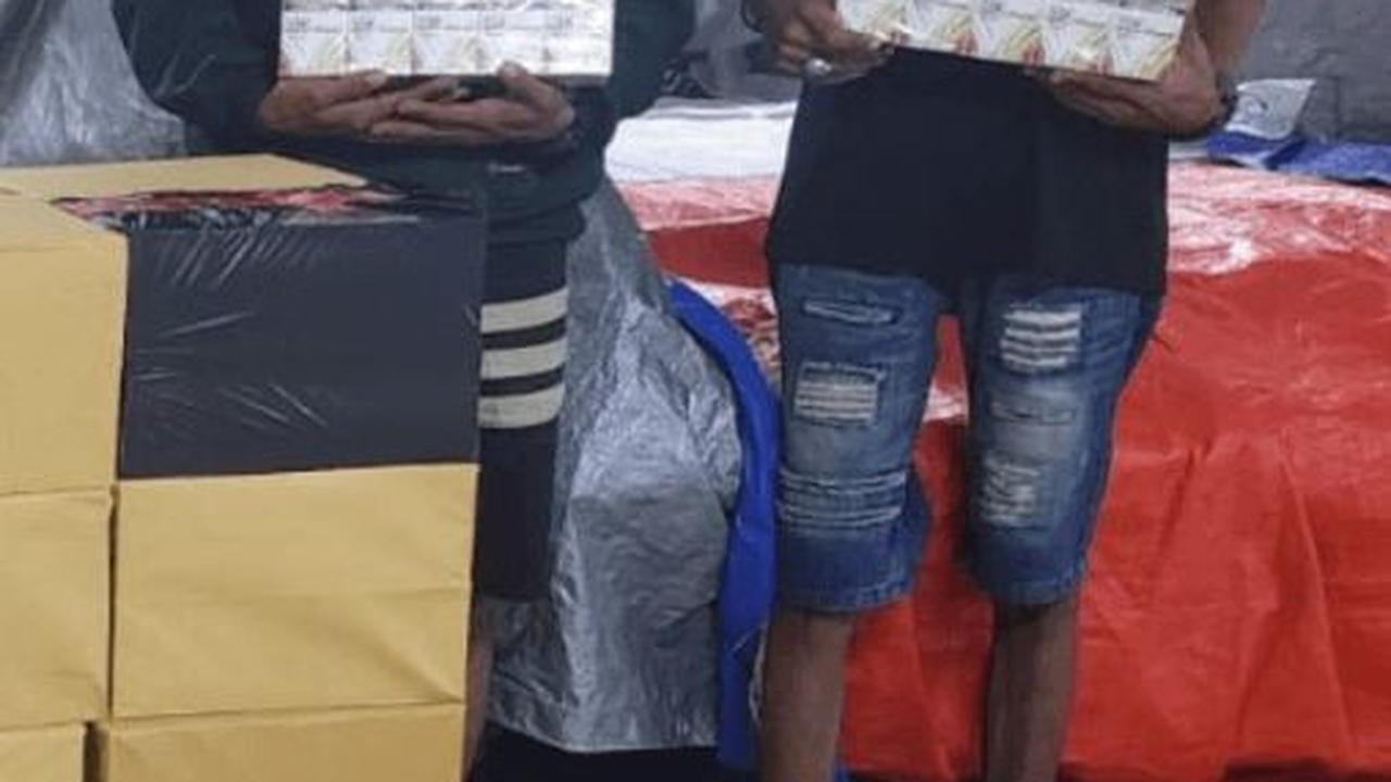 Mobil Pembawa 500 Ribu Batang Rokok Ilegal Digerebek di Salatiga