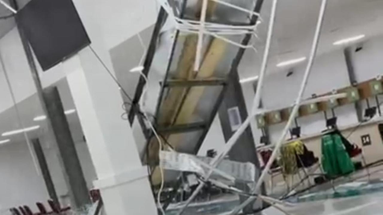 Atap Venue Cabang Menembak di PON Aceh Ambruk, Air Mengalir Deras saat Hujan