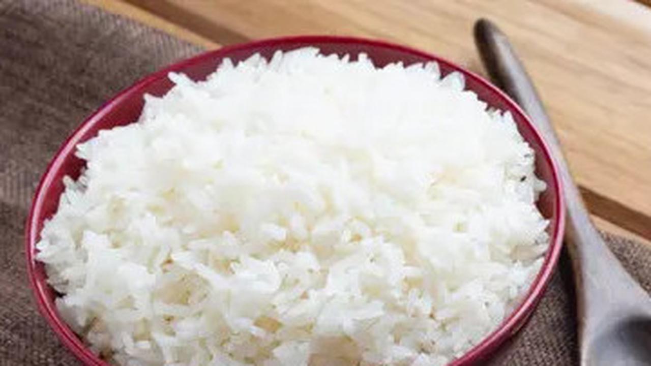Nasi Terlalu Keras atau Lembek? Ini Cara Memasak Nasi agar Tepat dan Pulen