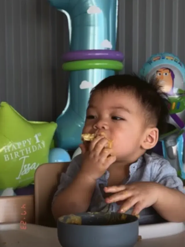 Nikita Willy siapkan kejutan ulang tahun kecil untuk Issa. (Foto: Instagram nikitawillyofficial94)