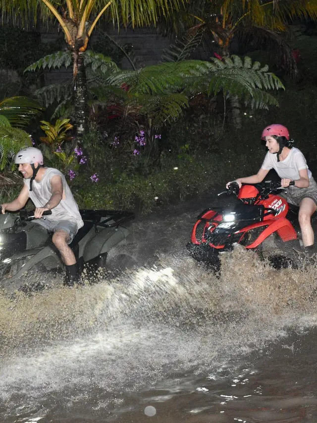 Riza Syah dan Lyodra Ginting liburan di Bali (Foto: Instagram/@rizasyah_14)