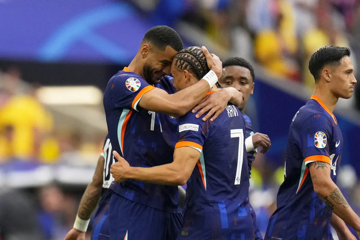 Rumania Vs Belanda