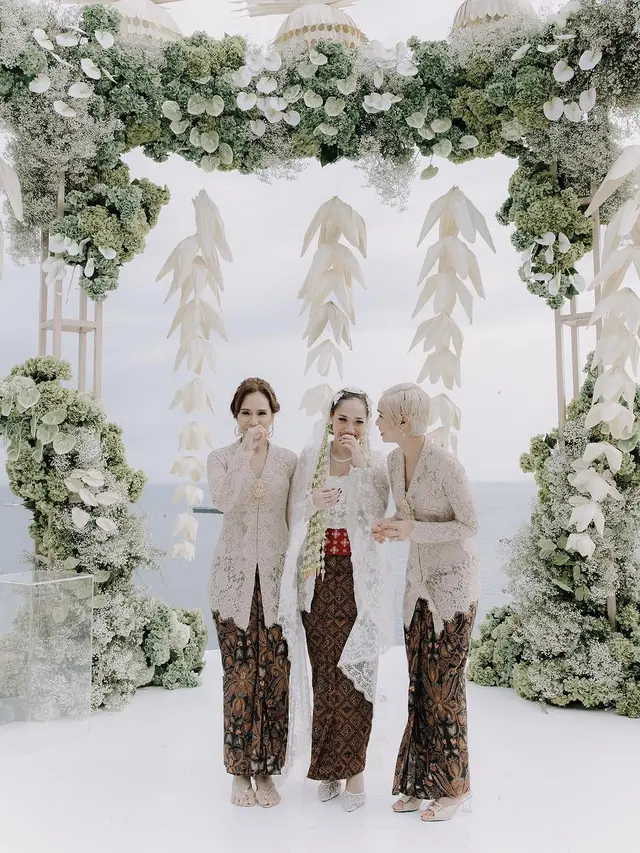 10 Potret Kebersamaan BCL dan Intan Ayu di Berbagai Momen, Saling Mendukung