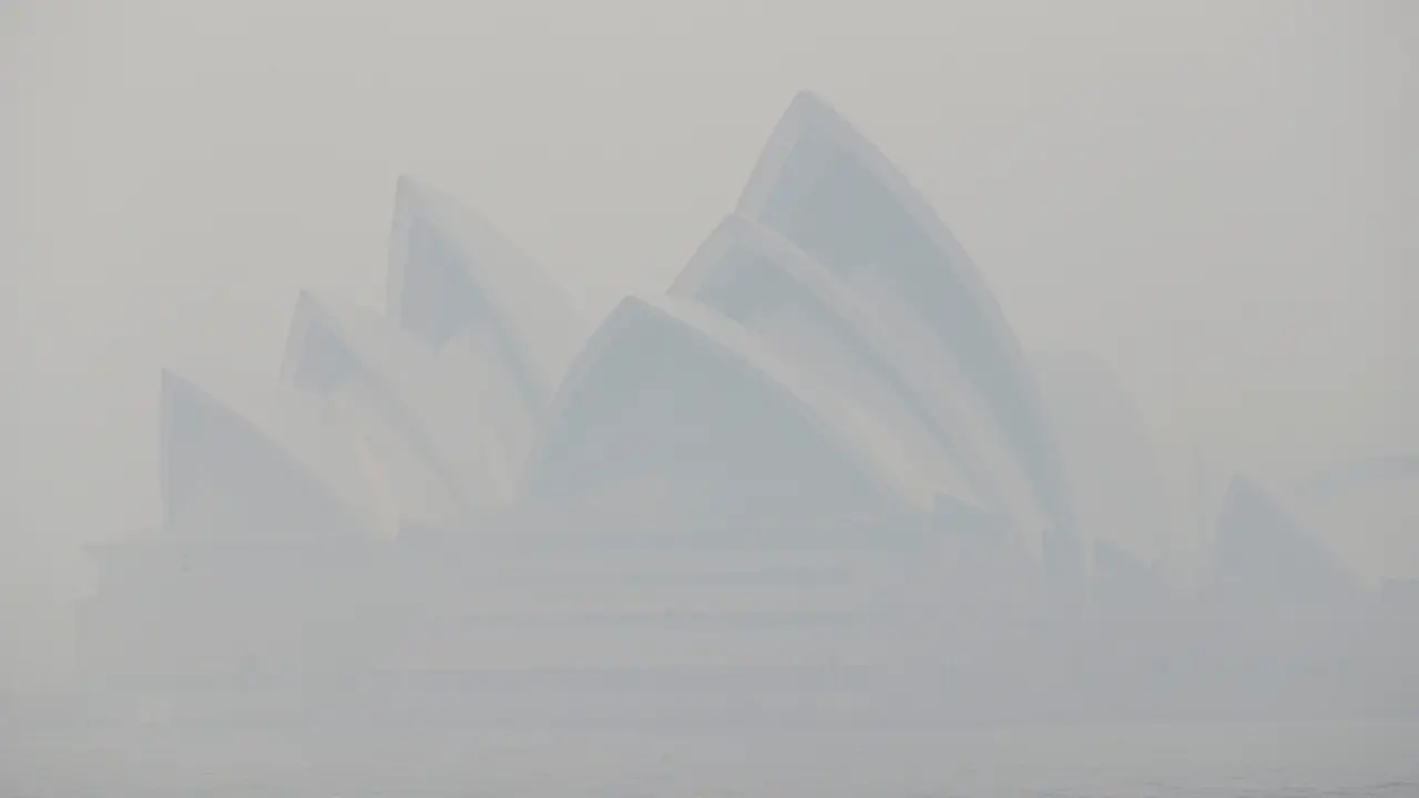 Kabut Asap Pekat Selimuti Sydney