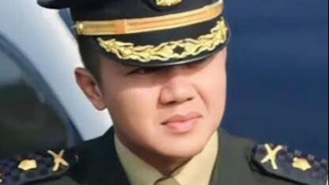 Mayor Teddy Indra Wijaya
