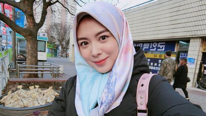 Ayana Jihye Moon Bantah Pernah Jadi Personel Girlband Showbiz Liputan6 Com