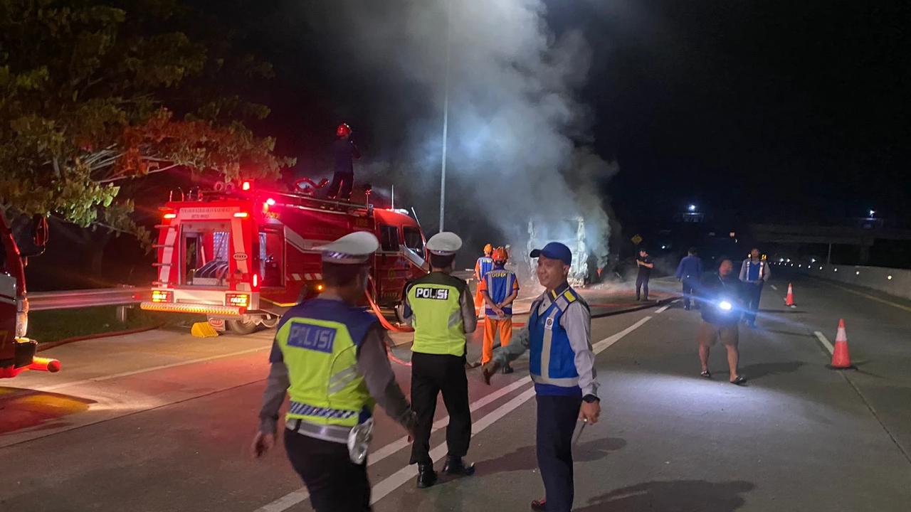Kronologi Bus Rosalia Indah Terbakar di Tol Solo-Ngawi