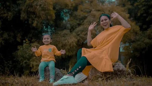 6 Momen Pedangdut Jebolan D'Academy saat Momong Anak, Terbaru Lesty Kejora