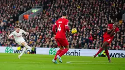 Main di kandang sendiri, Liverpool sebenarnya sangat menguasai permainan. (AP Photo/Jon Super)