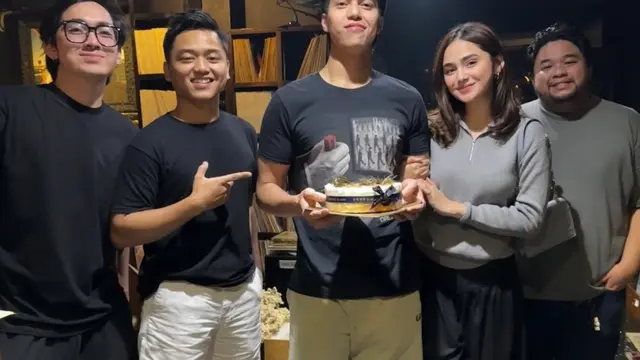 Syifa Hadju saat Berikan Kejutan Ulang Tahun El Rumi di Usia 26 Tahun