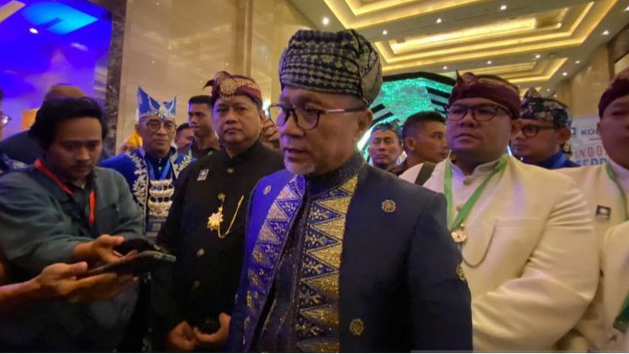 Zulkifli Hasan Terpilih Jadi Ketua Umum PAN Periode 2024–2029 Secara Aklamasi
