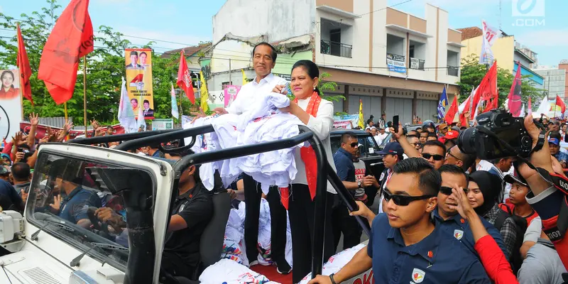 Didampingi Iriana, Jokowi Kampanye di Banyumas