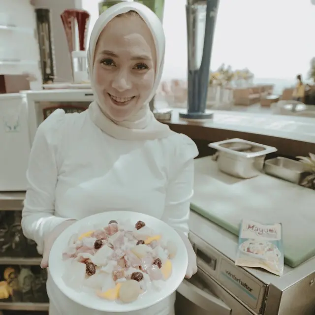 Salad buah mayo buatan dewimelk/ Instagram @dewi_melki