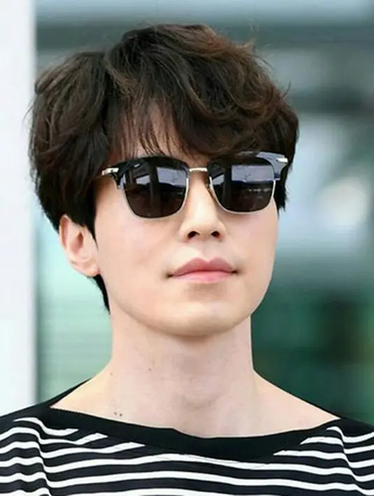 Sabtu (20/5/2017), Bintang.com dan Samsung akan menghadirkan Lee Dong Wook untuk para penggemar Goblin di Indonesia, terutama Jakarta. Acara Fans Meeting yang bertajuk For My Dear akan digelar di Kota Kasablanka, Jakarta Selatan. (Instagram/smxygent)