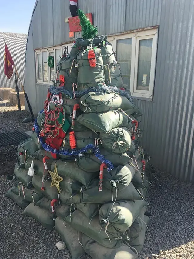 7 Kreasi Pohon Natal Murah Meriah, Bisa Buat Sendiri di Rumah