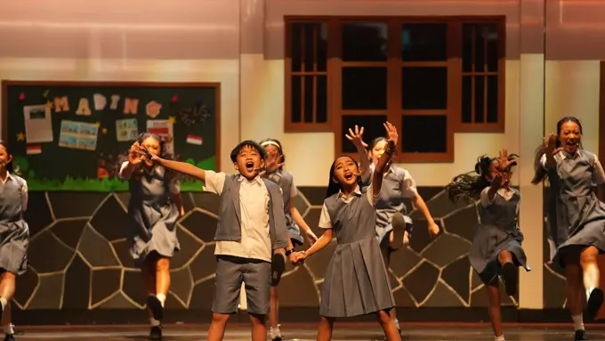 Petualangan Sherina kembali hadir dalam bentuk penampilan musikal