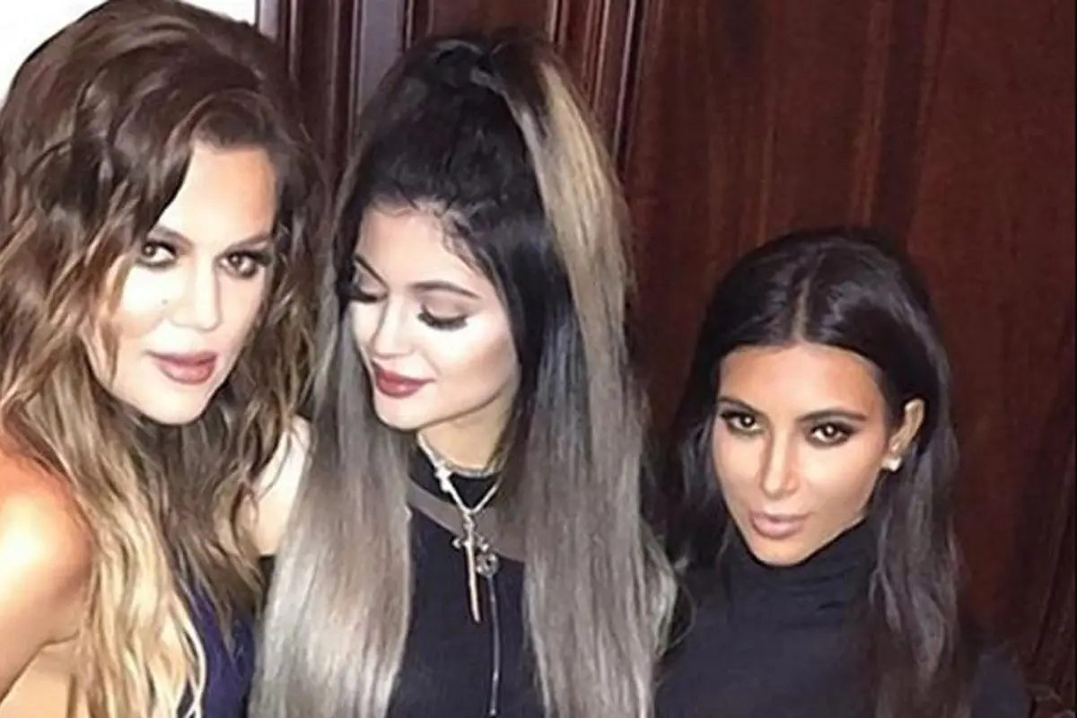Khloe, Kylie Jenner dan Kim Kardashian
