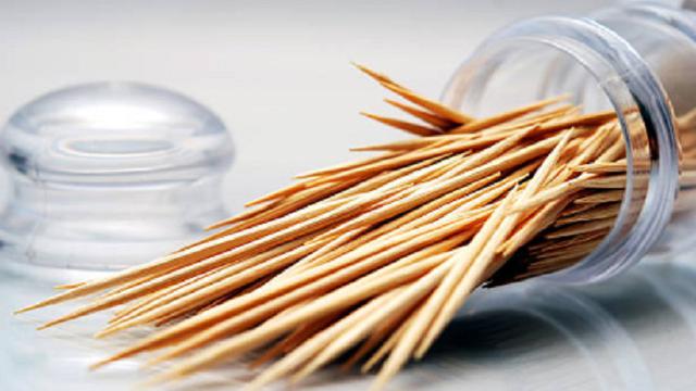 Ilustrasi tusuk gigi (iStock)