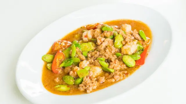 1. Sambal Goreng Petai dengan Tahu dan Tempe