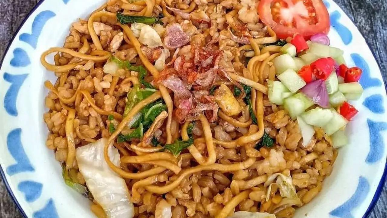 5. Nasi Goreng Magelangan