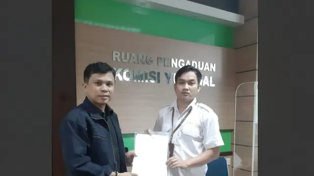 Perhimpunan Bantuan Hukum dan Hak Asasi Manusia Indonesia (PBHI) meminta Komisi Yudisial untuk melakukan pengawasan terhadap Mahkamah Agung (MA).