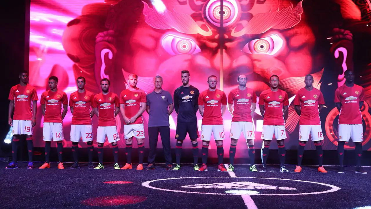 Jersey Baru MU