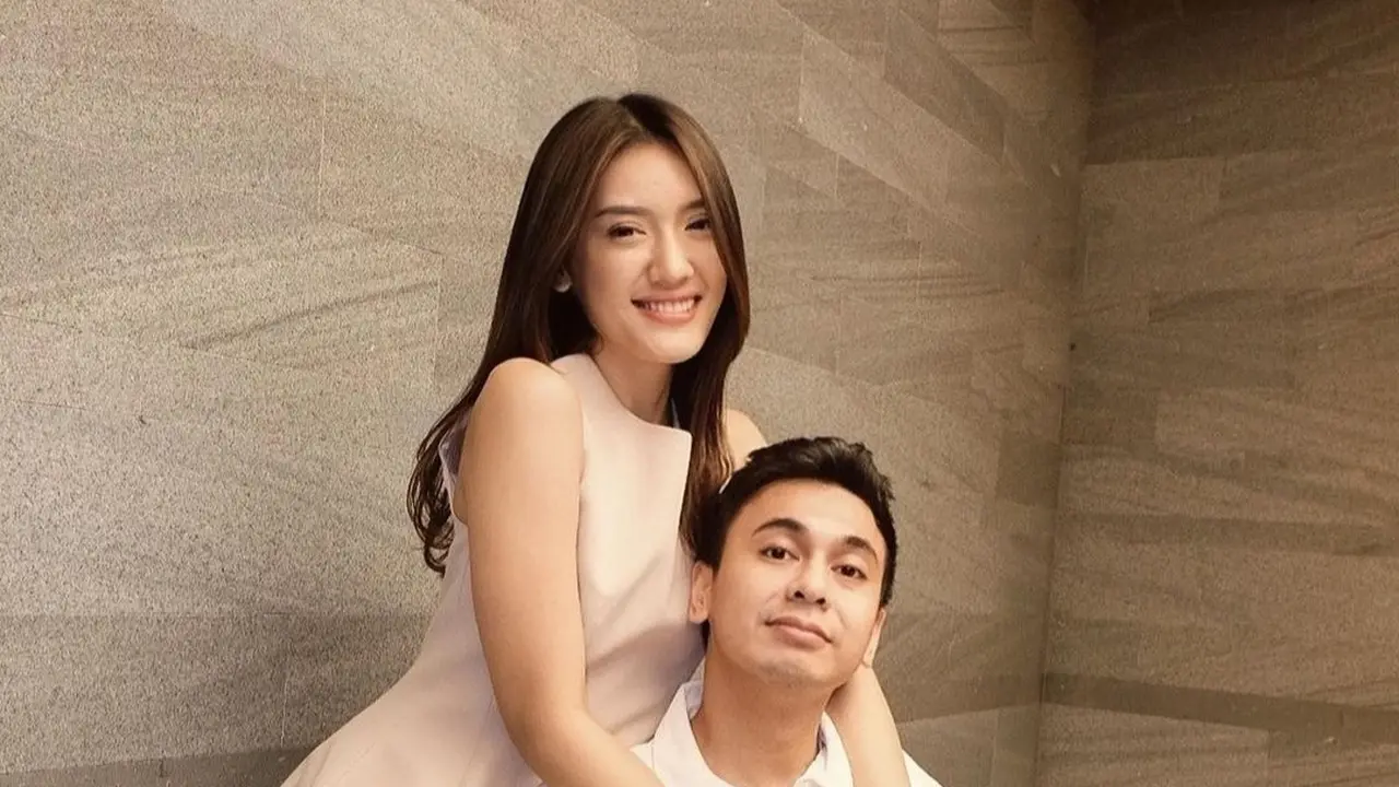 Raditya Dika tampil awet muda, bikin salfok