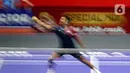 Chico Aura harus mengakui ketangguhan Leong Jun Hao. Pemain kelahiran Jayapura itu kalah dua gim langsung dengan skor akhir 13-21, dan 12-21. (Liputan6.com/Herman Zakharia)
