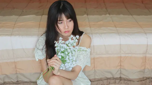 cinta bertepuk sebelah tangan dengan sahabat