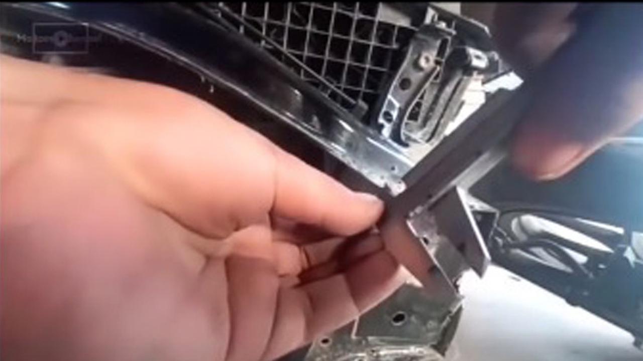 Penasaran, Netizen Ukur Ketebalan Rangka eSAF Hanya 1 Mm