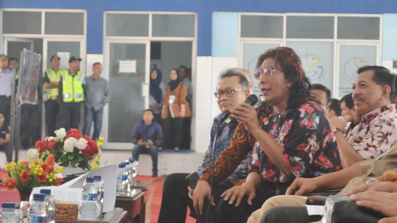 Resah Aturan Tangkap Hiu, Nelayan Cilacap Curhat ke Susi
