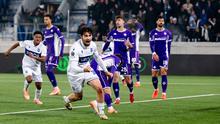 Fiorentina menelan kekalahan 0-1 dari Lausanne pada laga keenam league phase Europa Conference League musim ini di Stade de la Tuiliere, Jumat (19/12/2025) dini hari WIB. (Jean-Christophe Bott/Keystone via AP)