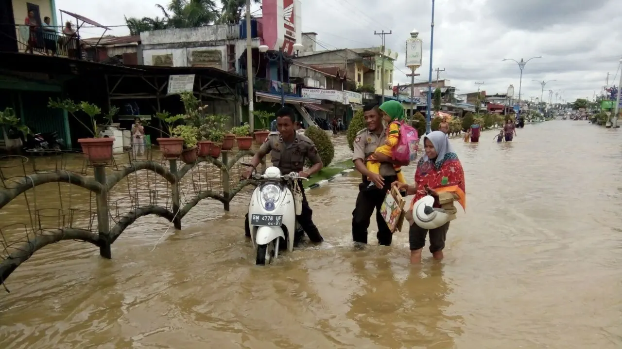 Banjir di Rokan Hulu Riau Meluas, 6.379 Jiwa Jadi Korban