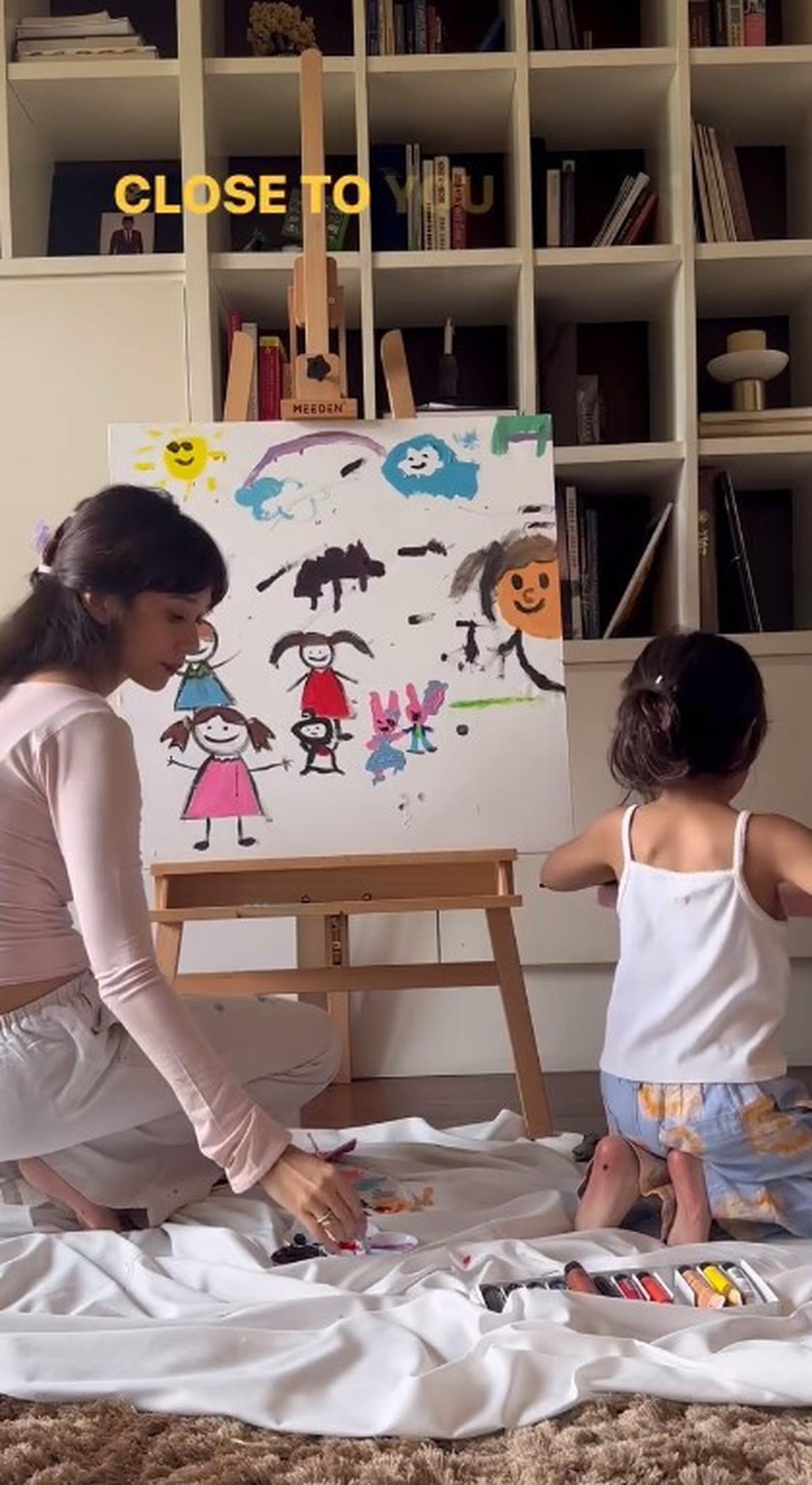 7 Potret Gista Putri Bareng Salima yang Sudah Besar, Ibu dan Anak Sama Cantiknya