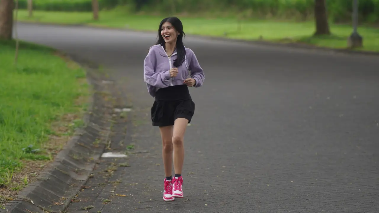 jalan vs lari