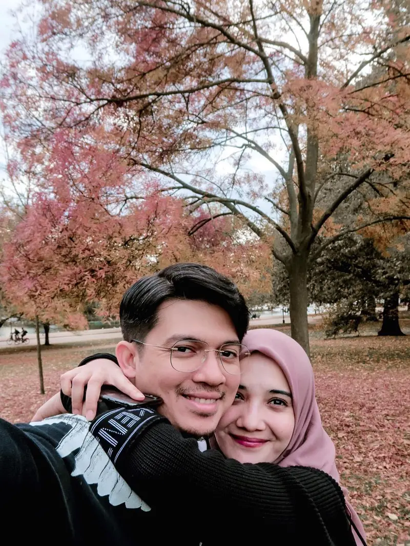 [Fimela] Irwansyah dan Zaskia Sungkar