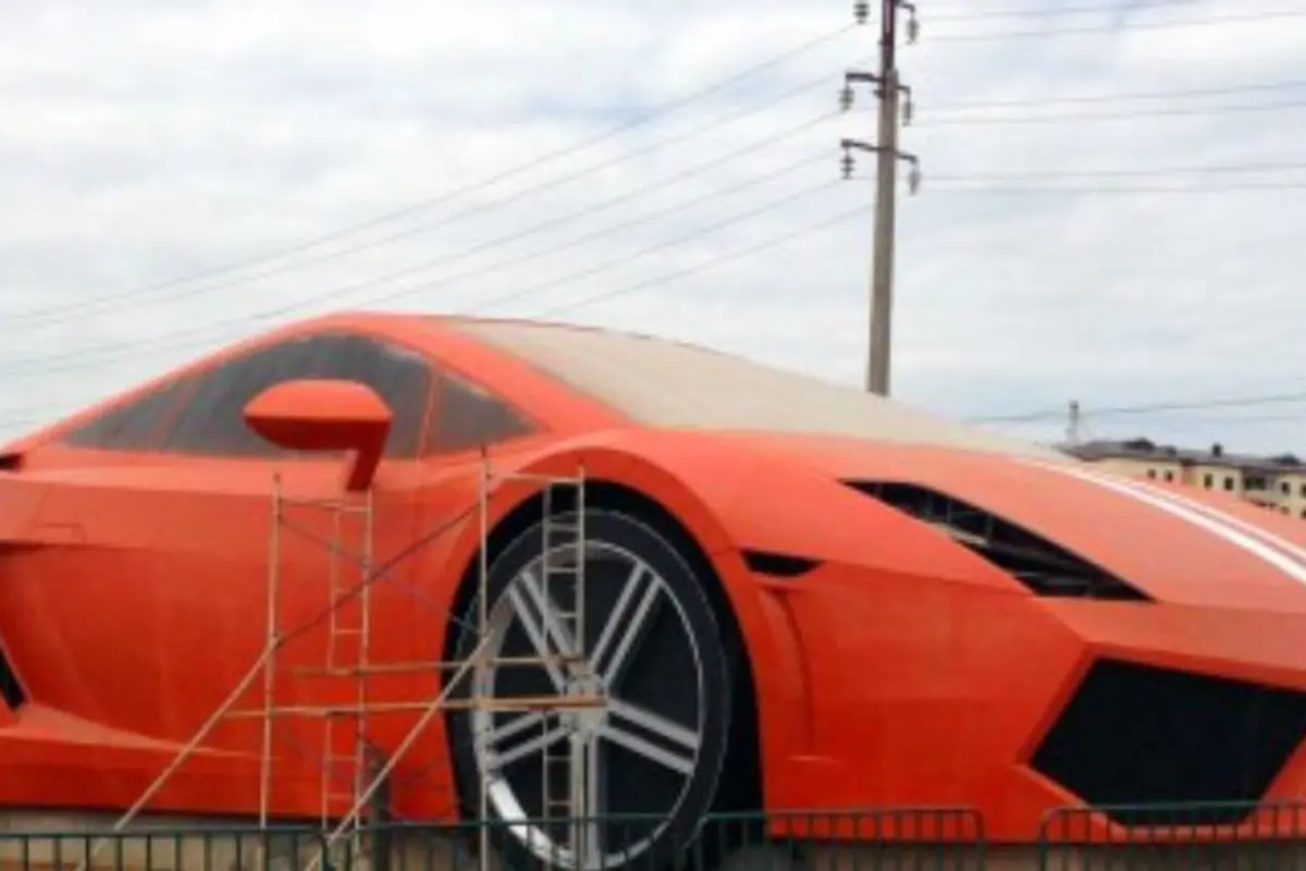 Lamborghini Gallardo Raksasa