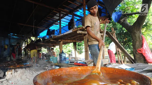 Intip Pembuatan Dodol Betawi yang Laris Manis Menjelang Lebaran
