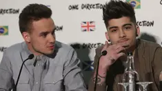 Fakta baru seputar hengkangnya Zayn Malik dari 1 Direction kembali mencuat.Zayn bukan mengundurkan diri melainkan ia dipecat oleh personel 1D lainnya