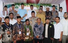 Wakapolda Riau & Kapolres Kampar Buka Puasa Bareng di Ponpes Mamba'ul Quran