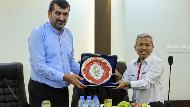 Direktur Jenderal Haji dan Umrah Turki Remzi Bircan saat menggunjungi Misi Haji Indonesia, di Kantor Urusan Haji Indonesia, di Makkah. Dok Kemenag